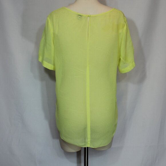 Wilfred Aritzia yellow 100% silk short sleeve crew neck  top size medium - Picture 4 of 6